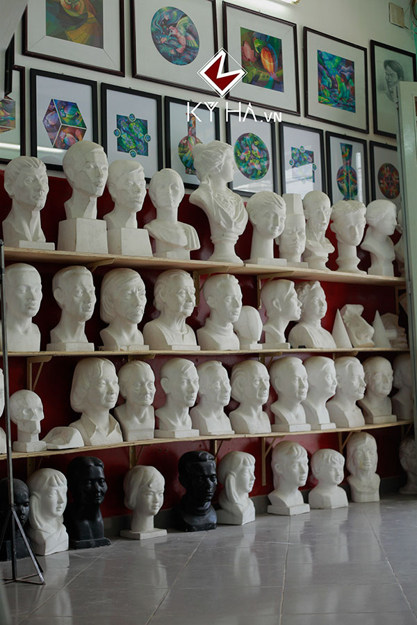 lop-hoc-luyen-thi-kien-truc-my-thuat-ky-ha-14